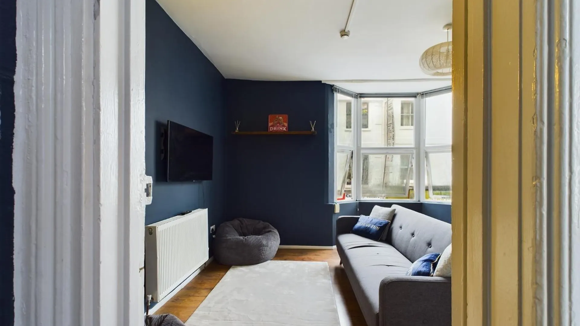 Pool Table Brighton 4 Bed Flat For 6 Guests公寓 0*,